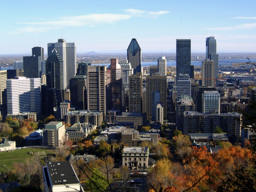 Montreal _ Student Rack Card